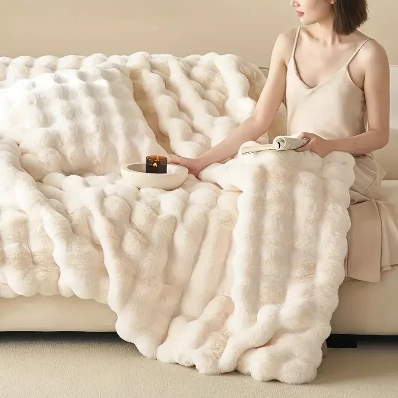 Azura | PlushCozy | Faux Fur Winter Blanket