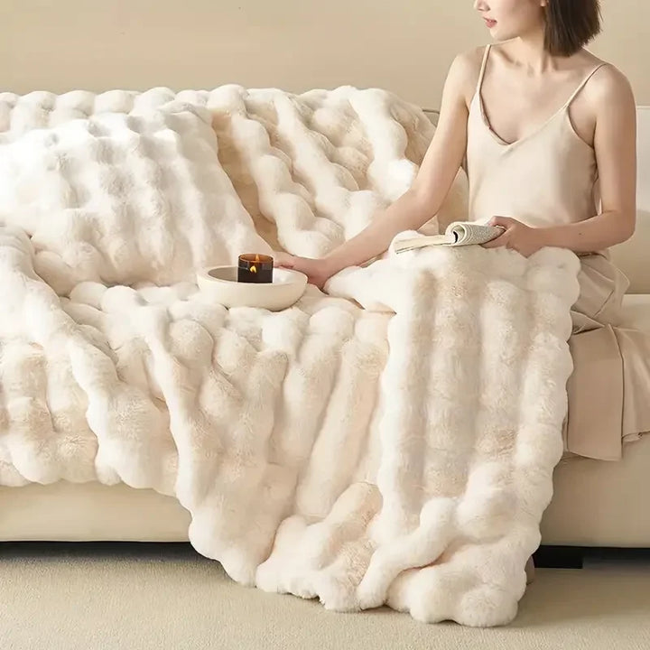Azura | PlushCozy | Faux Fur Winter Blanket