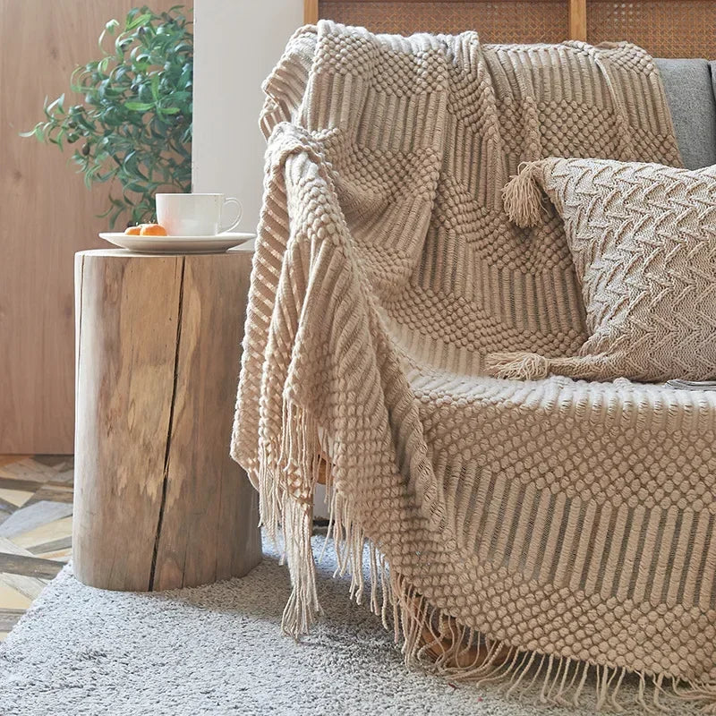 Azura | Nordic Style Dick Knitted Blanket