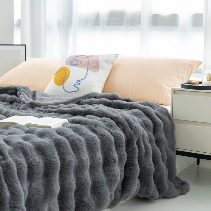 Azura | PlushCozy | Faux Fur Winter Blanket