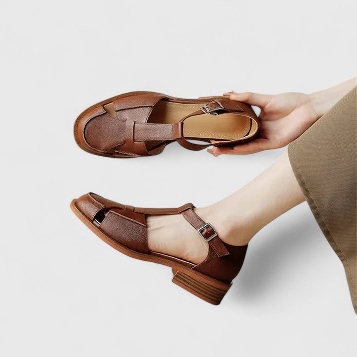 MARA – VINTAGE EDGE T-STRAP SANDALS