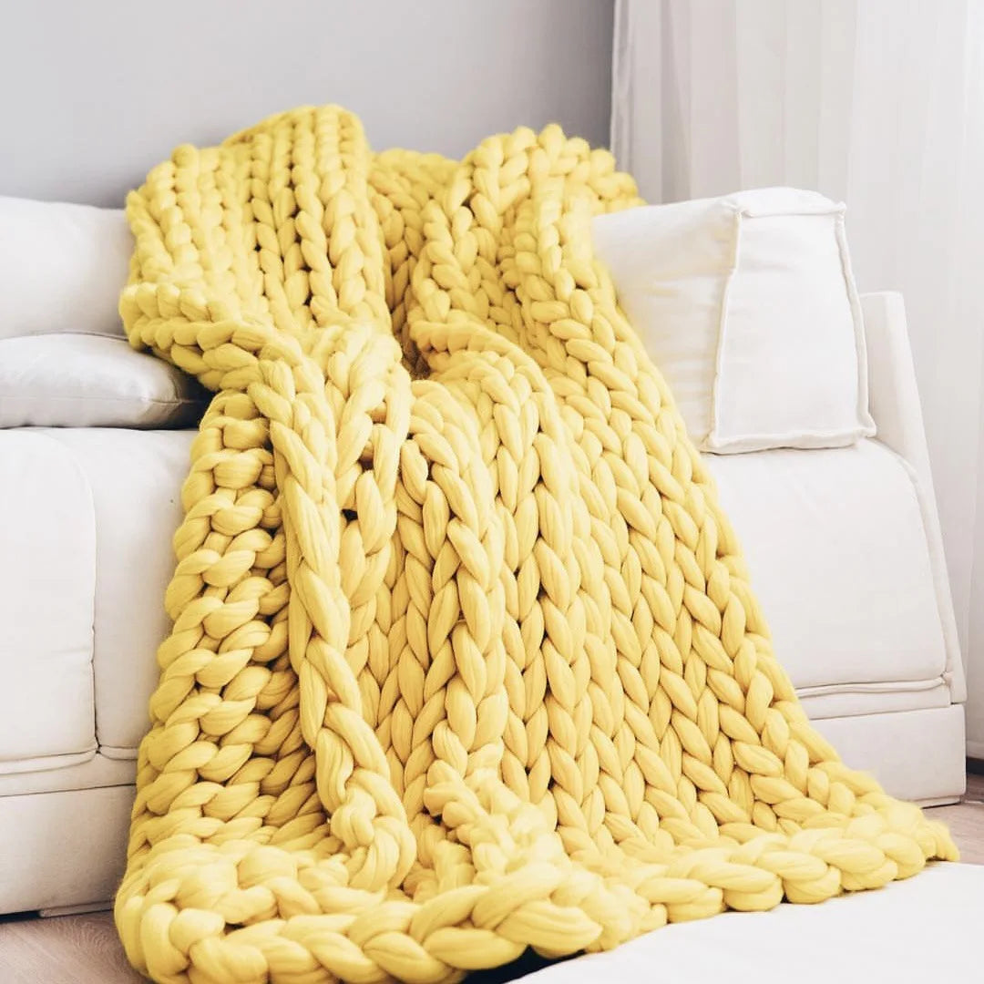 Azura | Chunky Knit Blanket – Cozy Wool Blanket for Every Room – Soft & Warm – Perfect for Sofa and Bed