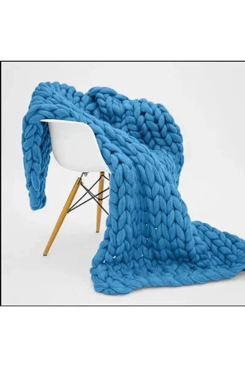 Azura | Cozy Knit Chunky Blanket