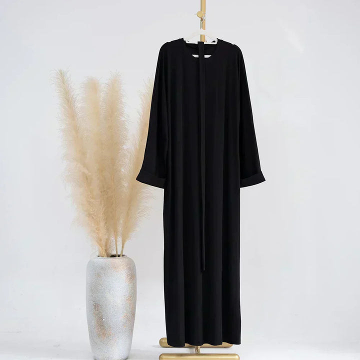 Ariane - Elegant Knitted Abaya with Belt and Side Pockets
