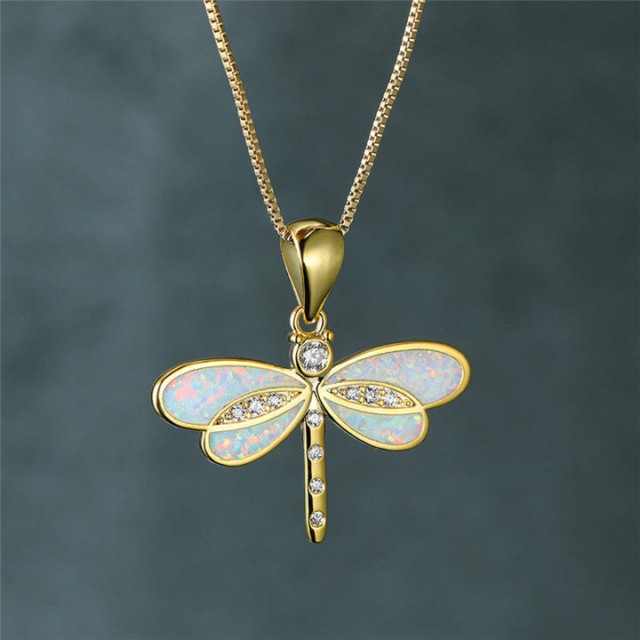 Elunaria – Dragonfly-shaped collar with a sparkling accent