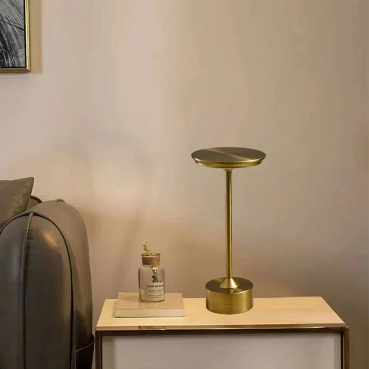 BowLift | Bar Table Lamp