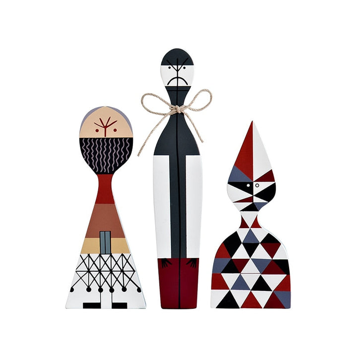 BowLift | Handcrafted Wooden Figures