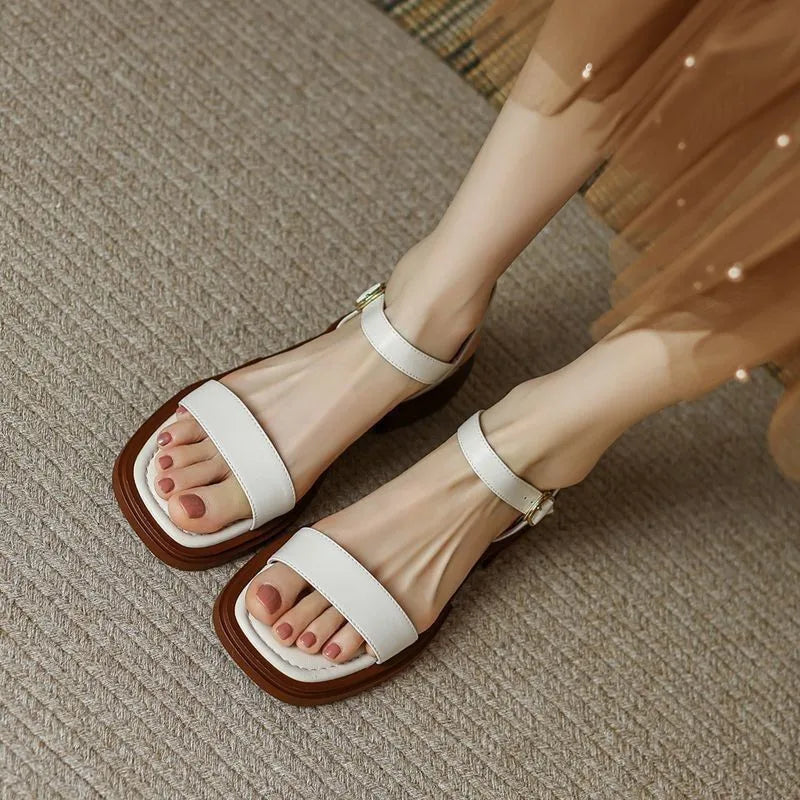 AVA – MINIMAL STRIDE STRAP SANDALS