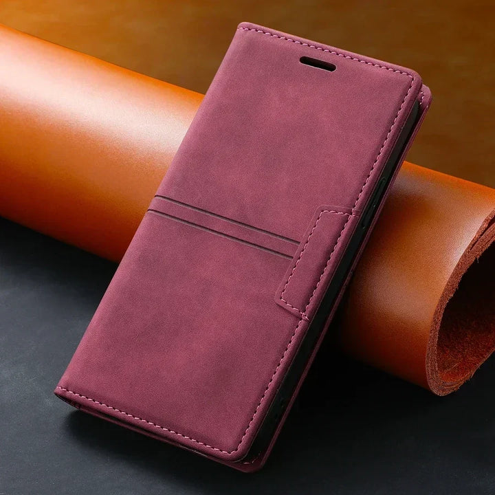 Azura | Phone Case Wallet with Magnetic Closure