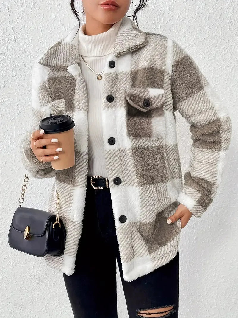 REBECCA – COZY BUTTON-UP JACKET