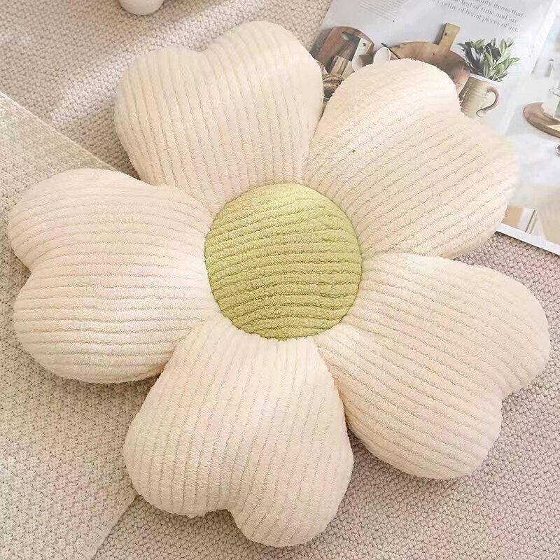 BowLift | Fluffy Clover Flowers Pillow