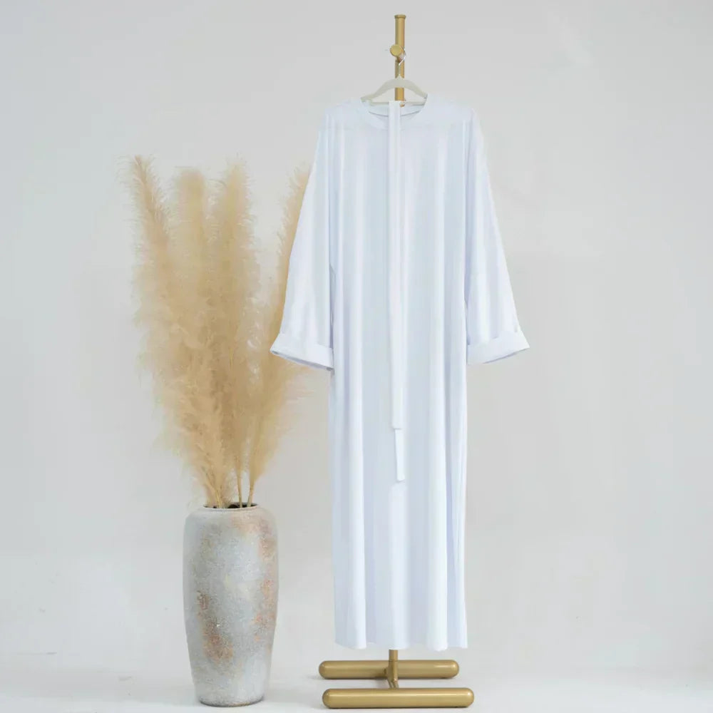 Ariane - Elegant Knitted Abaya with Belt and Side Pockets