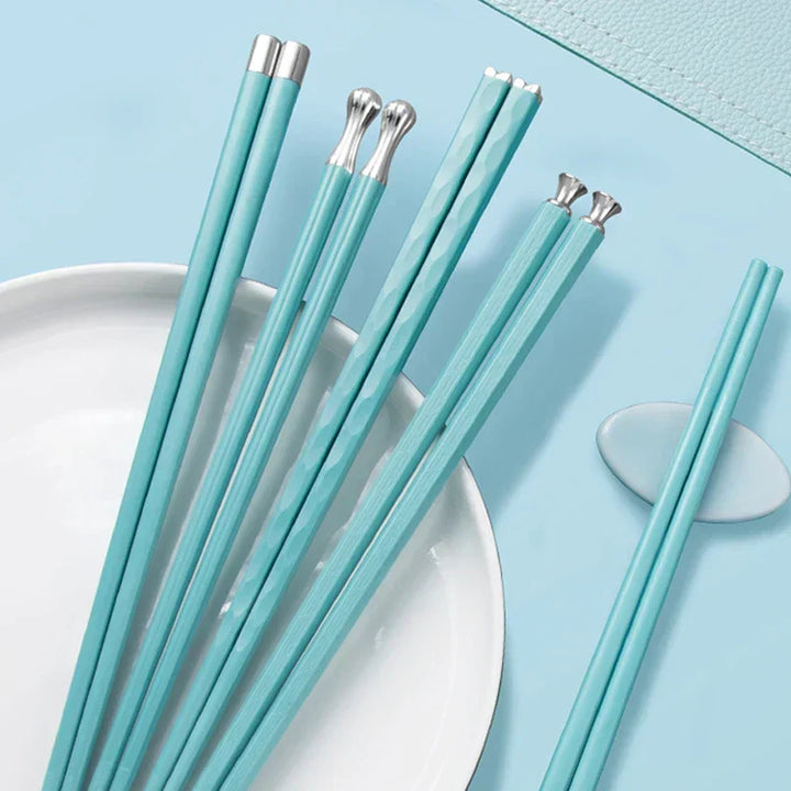 BowLift | DineLux – Luxurious Chopstick Set with Refined Designs (5 Pairs)