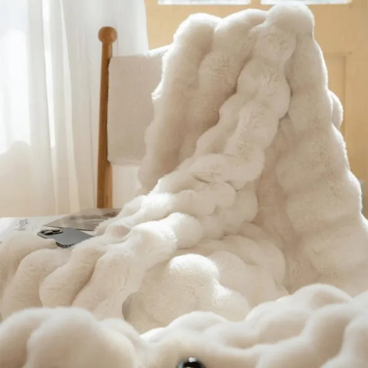 Azura | PlushCozy | Faux Fur Winter Blanket