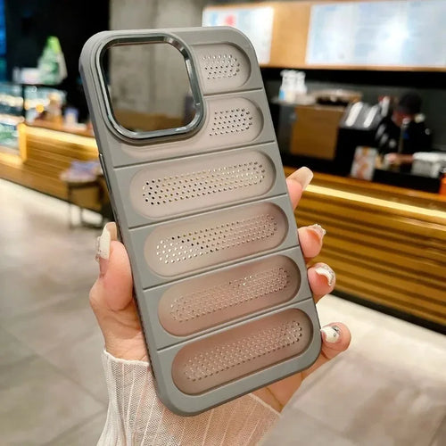Azura | Heat Dissipation Protective Breathable Mesh Phone Case