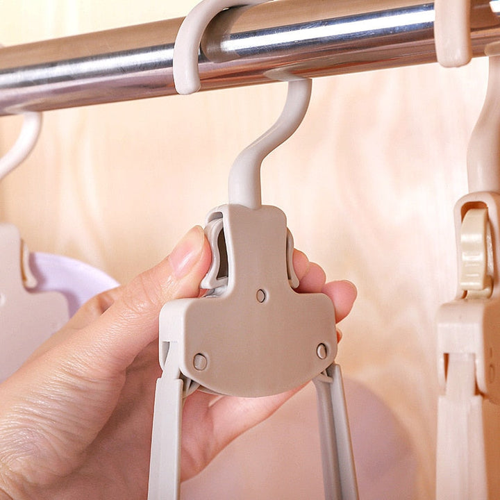 BowLift | Easy fold width foldable hangers