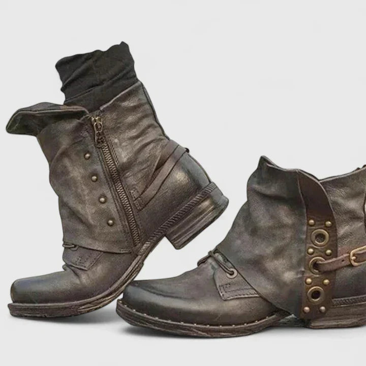CIARA – VINTAGE ANKLE BOOTS
