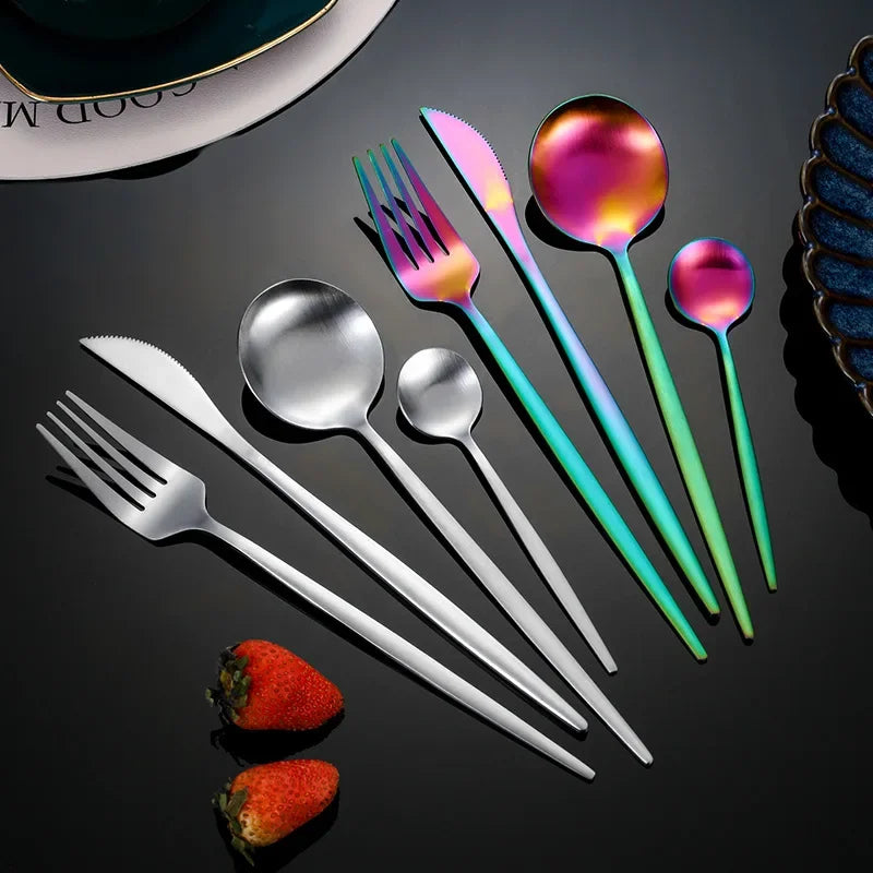 BowLift | RefinedTable | 30-piece cutlery set