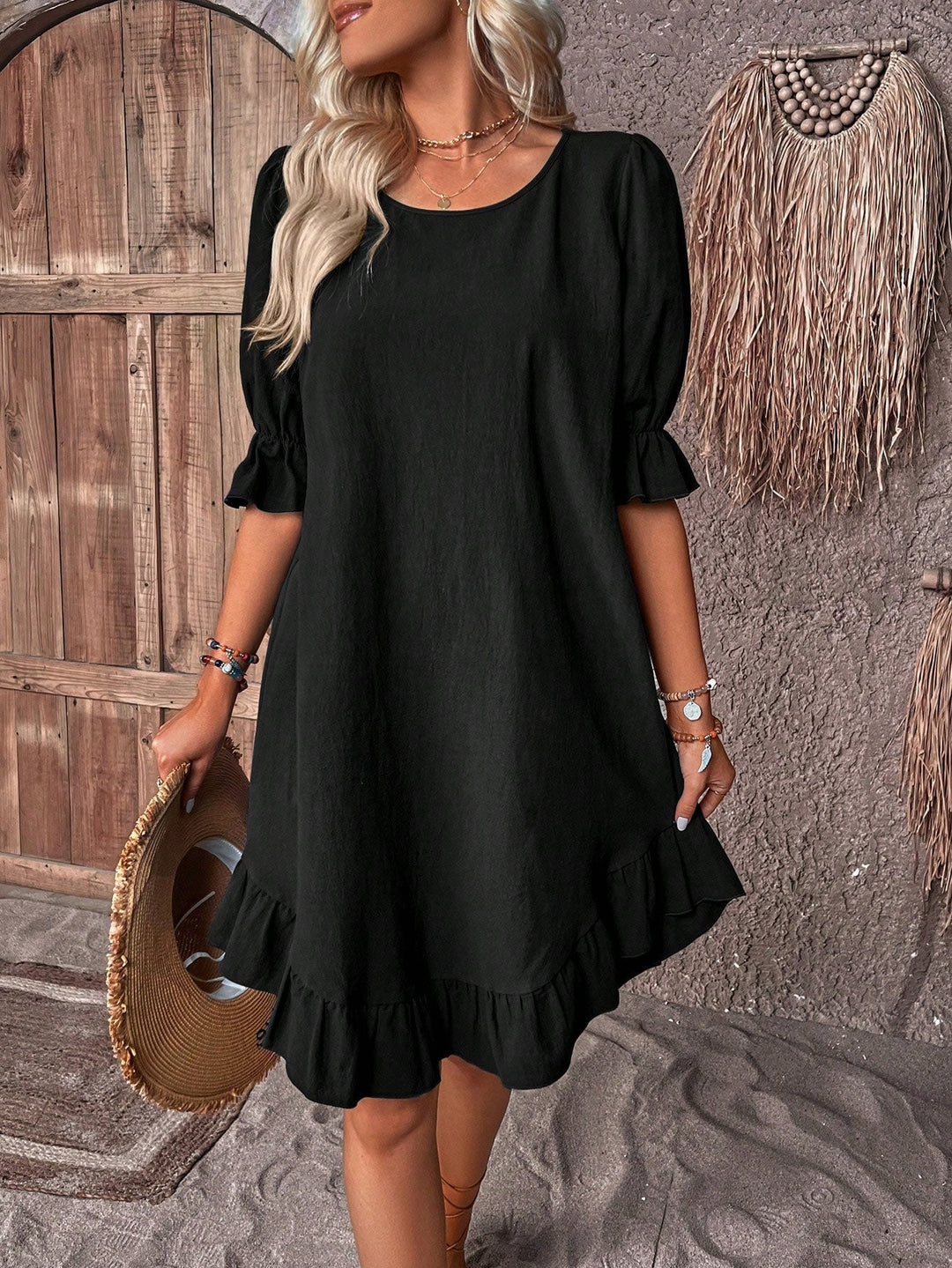 AMIRA – RETRO CHARM HALF SLEEVE MIDI DRESS