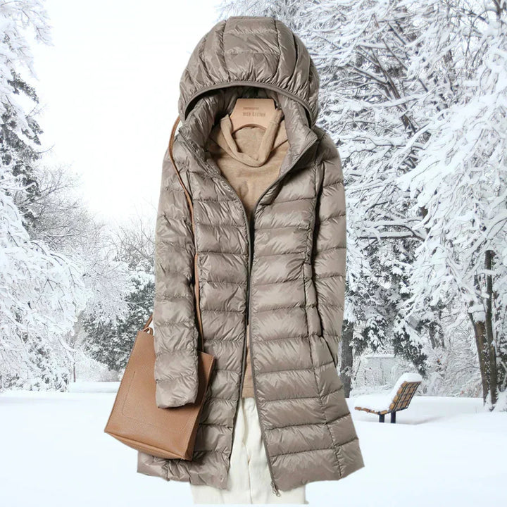 YVONNE – COZY HOODED PUFFER COAT