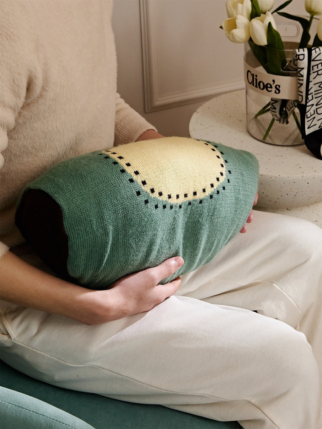BowLift | Fruit cushion