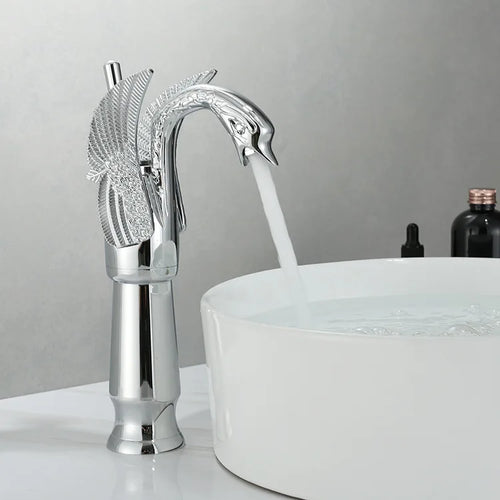 Azura | Swan Single Handle Golden Basin Faucet