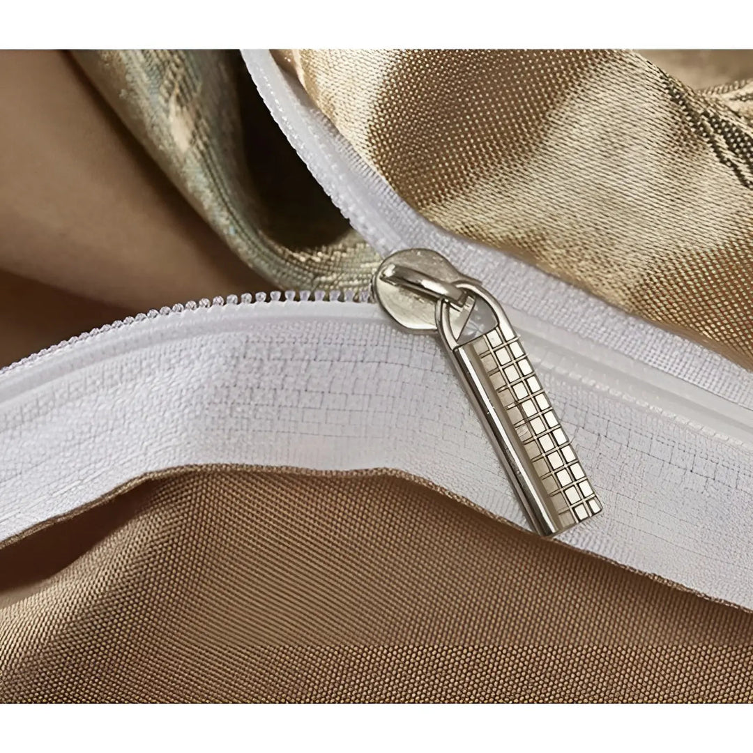 BowLift | Chic Satin Jacquard Duvet Cover for Luxury Bedroom