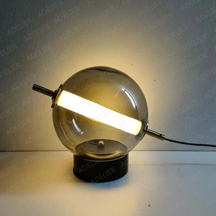 BowLift | Stylish Table Lamp with Retro Character