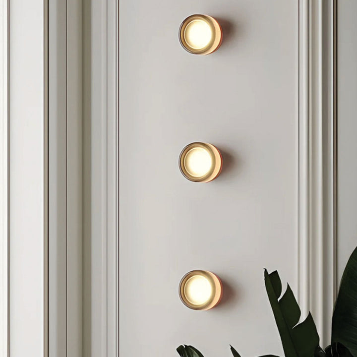 BowLift | DimpleGlow – Stylish wall lamp for contemporary interior