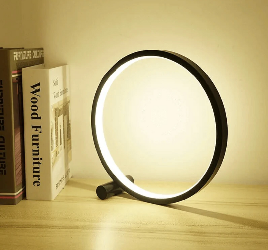 BowLift | Minimalistic table lamp with touch and dimming function