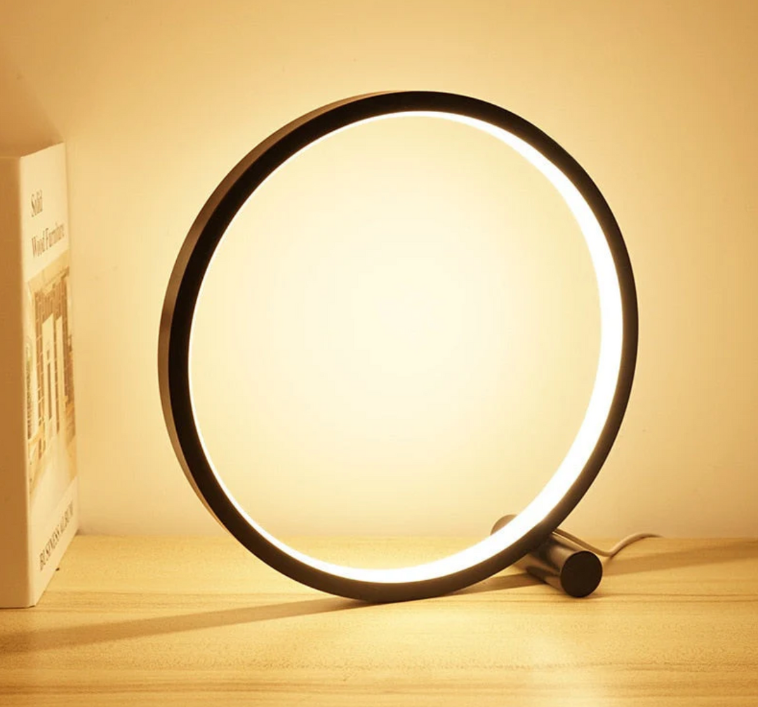 BowLift | Minimalistic table lamp with touch and dimming function