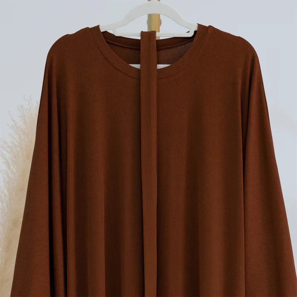 Ariane - Elegant Knitted Abaya with Belt and Side Pockets