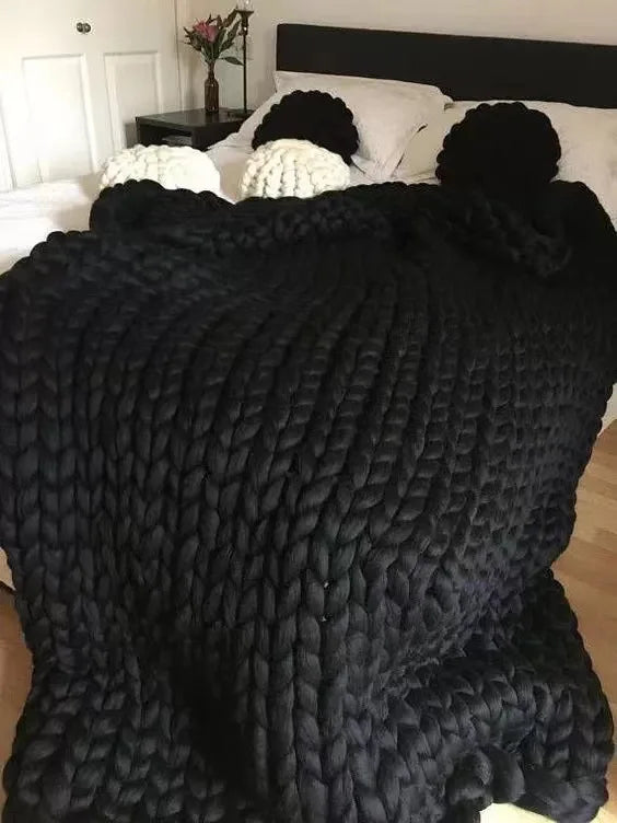 Azura | Chunky Knit Blanket – Cozy Wool Blanket for Every Room – Soft & Warm – Perfect for Sofa and Bed
