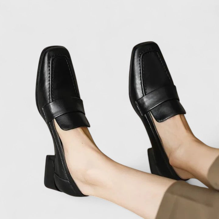 TATUM – MODERN CLASSIC BLOCK HEEL LOAFERS