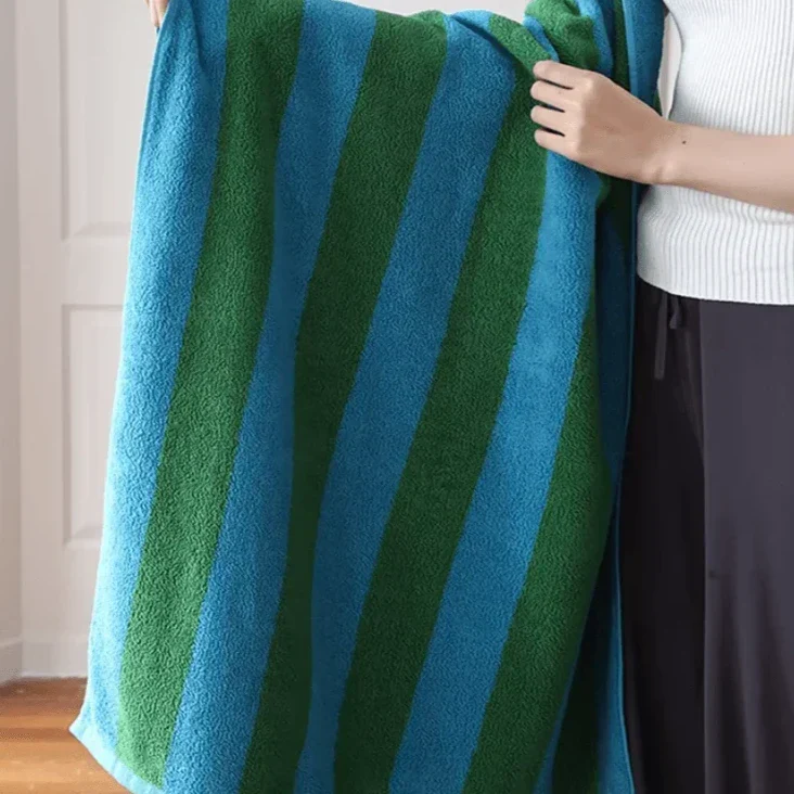 BowLift | Retro Stripes Towel (Chunky)