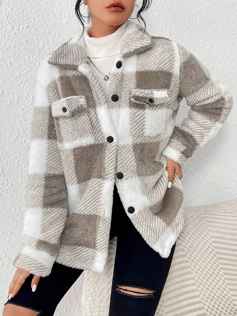 REBECCA – COZY BUTTON-UP JACKET
