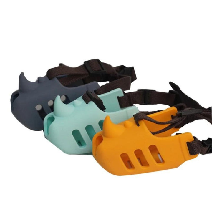 SecureGuard Adjustable Dog Muzzle – Breathable and Comfortable for Better Control over Biting and Chewing | Azura