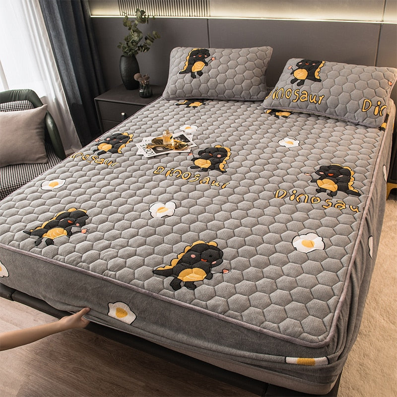 BowLift | Elegant Velvet Thick Mattress Cover