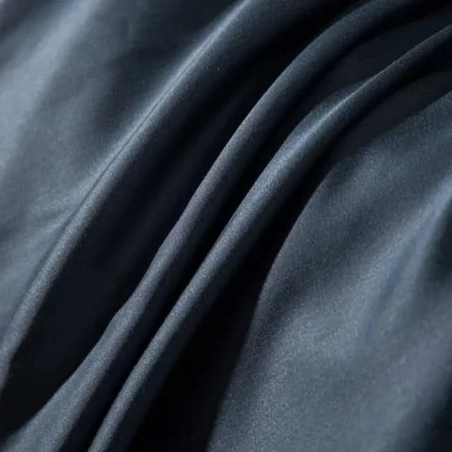BowLift | SILKYRA - Luxurious Mulberry Silk Duvet Cover