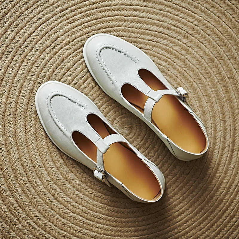 Selvana - Low Heeled Pumps