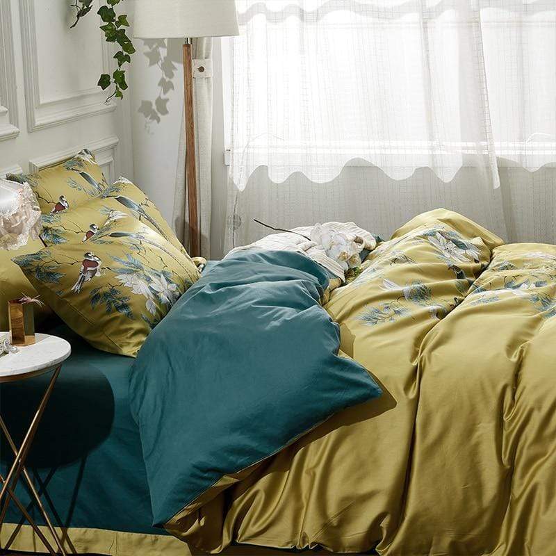 BowLift | TranquilGold – Soft Egyptian Cotton Pillowcase Set for Relaxing Sleep