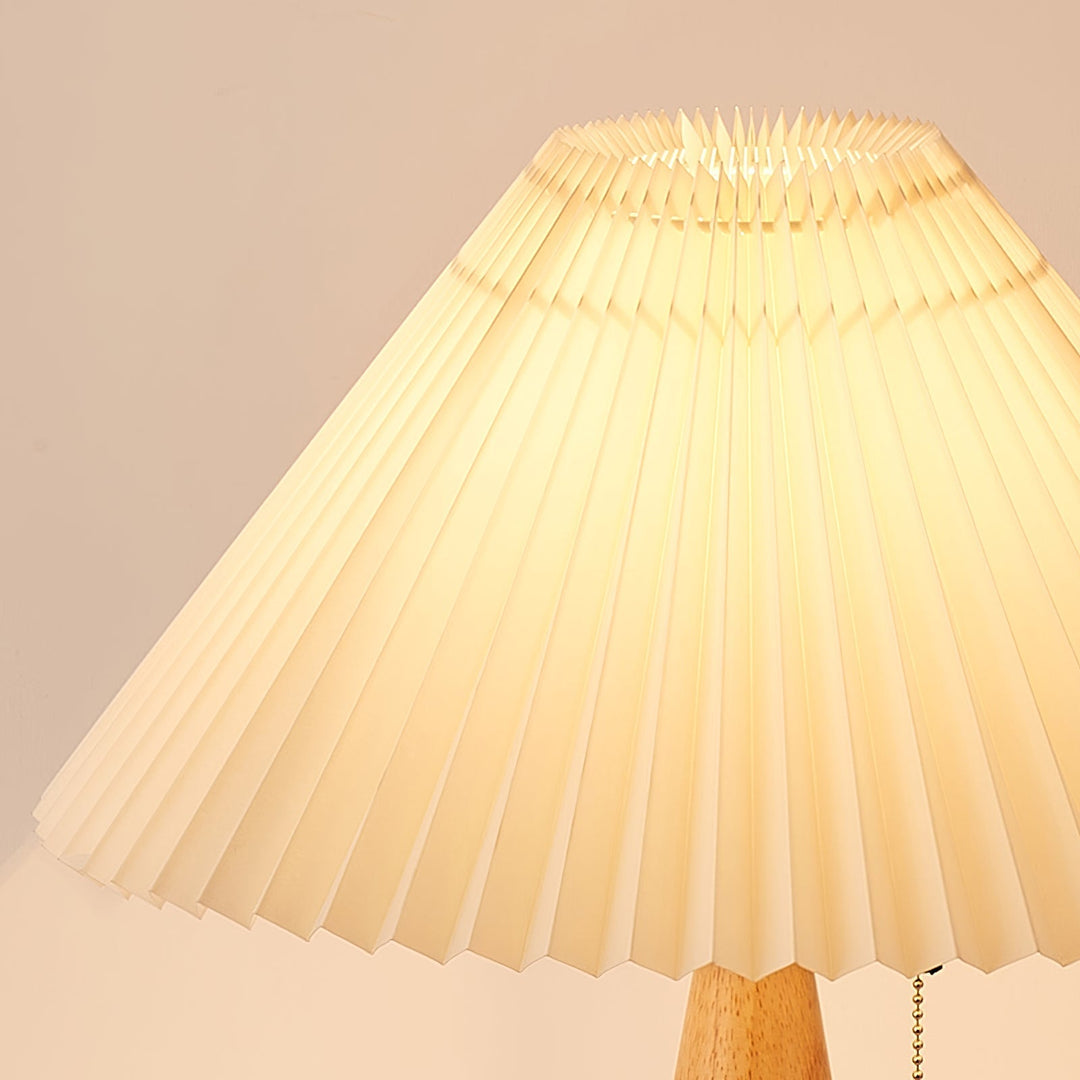 BowLift | AntiqueRadiance – Elegant Wood and Metal Table Lamp