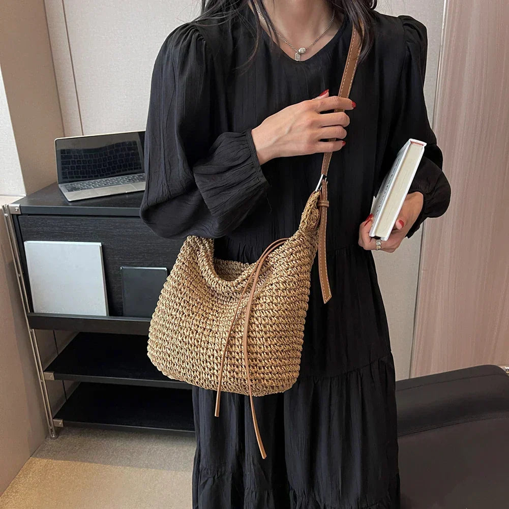 Arnljot | Structured Shoulder Bag in Woven Style