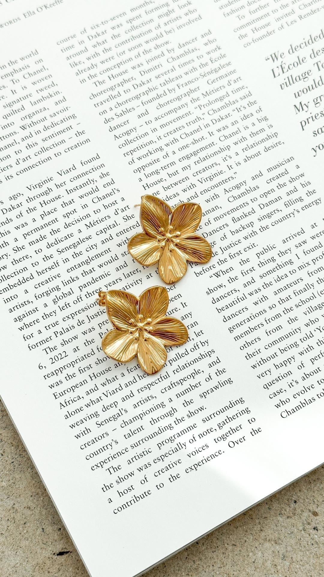 Lexi | Gold-Plated Flower Earrings