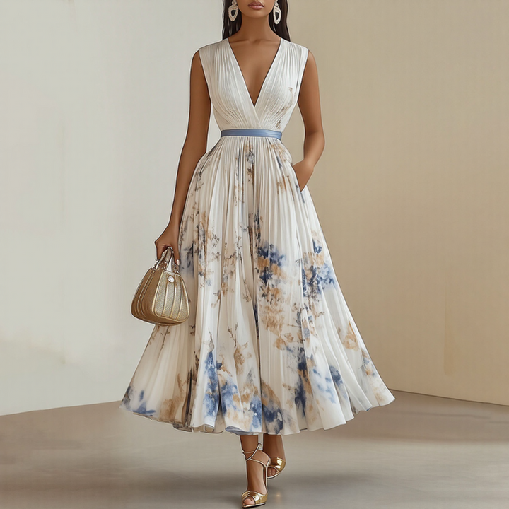 ELARA | DRESS WITH SOFT V-NECK