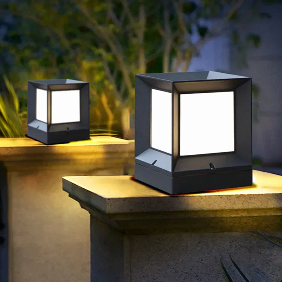BowLift | Tor floor lamp for outdoors