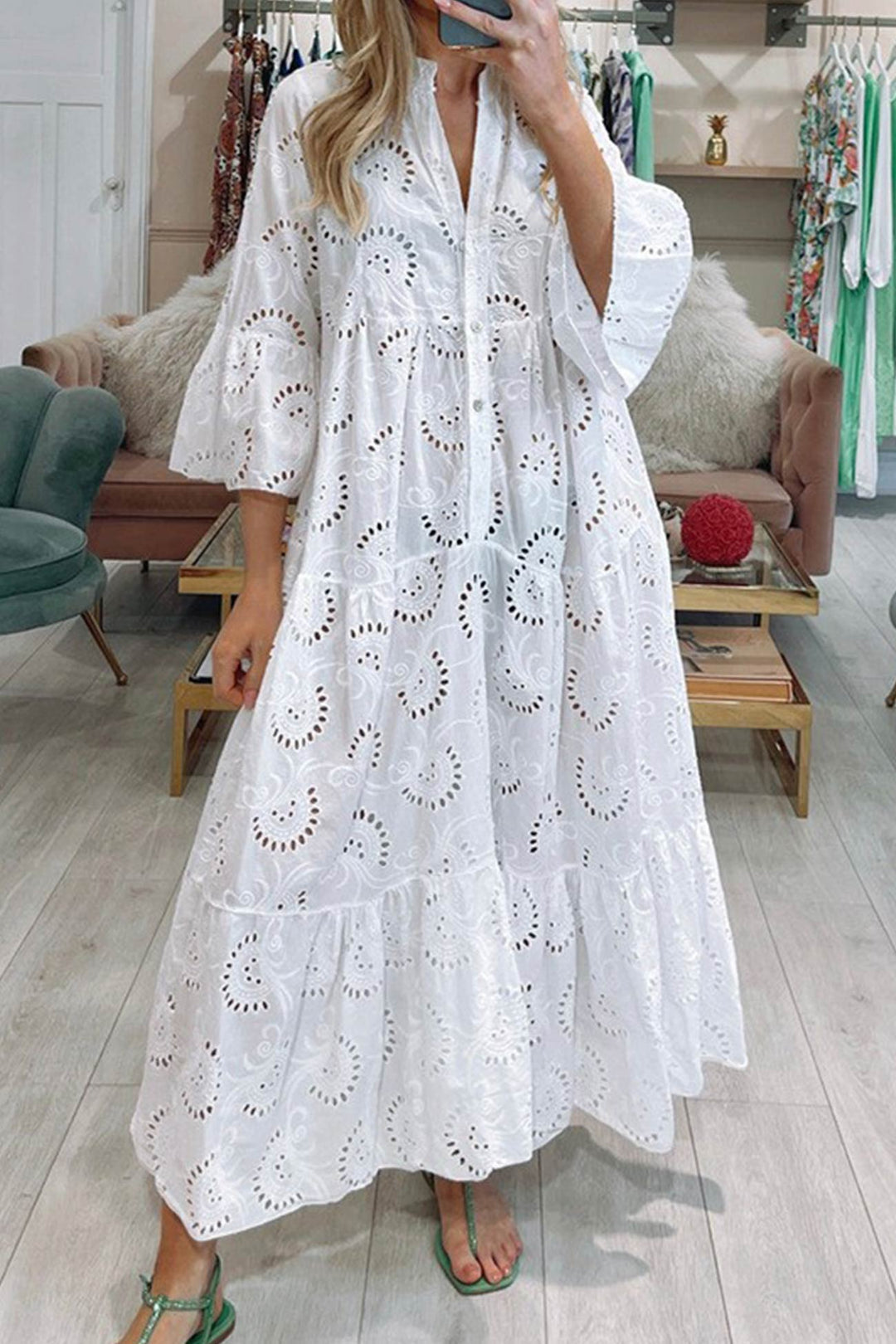 FIORELLA – LACE MAXI DRESS