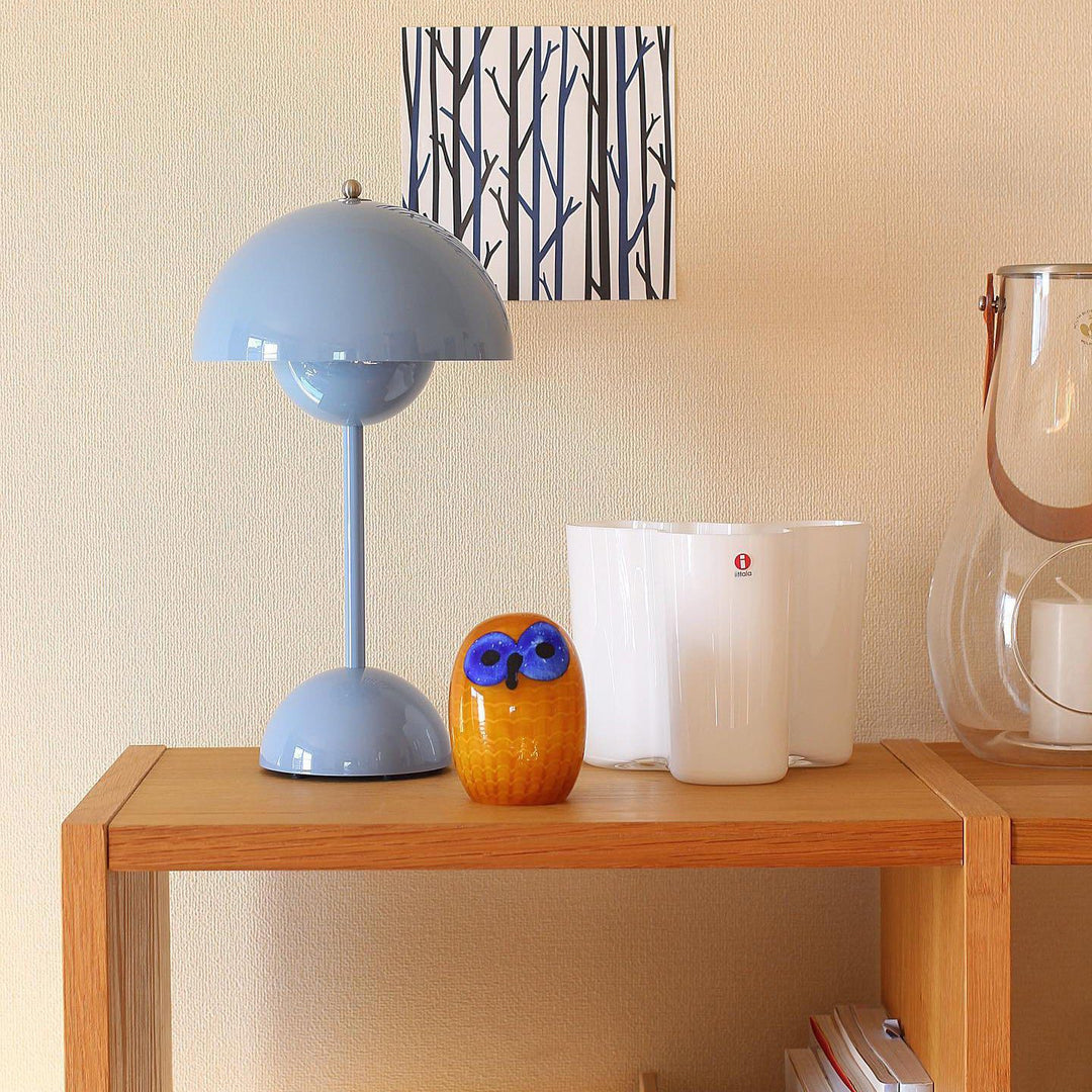 BowLift | LED Table Lamp Ambient Lighting Modern Interior
