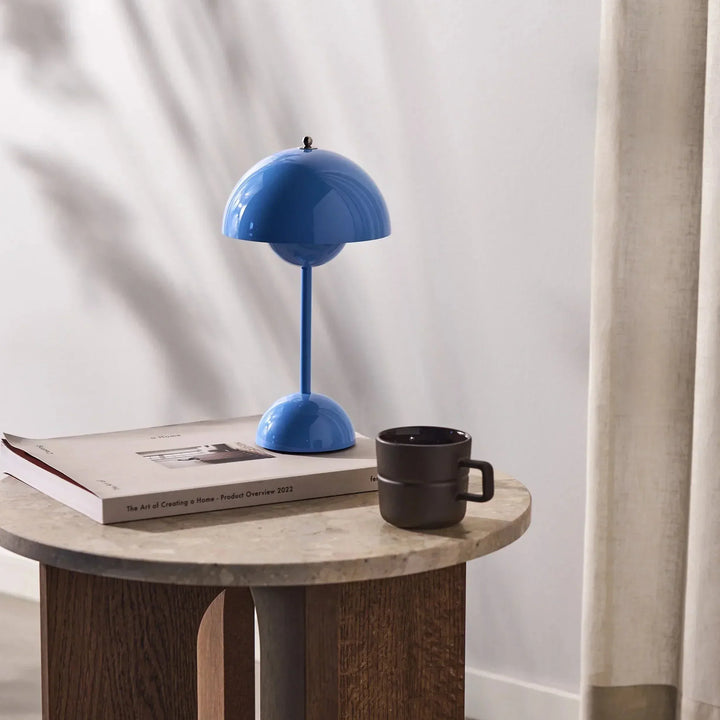 BowLift | LED Table Lamp Ambient Lighting Modern Interior