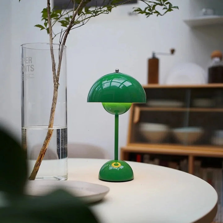 BowLift | LED Table Lamp Ambient Lighting Modern Interior